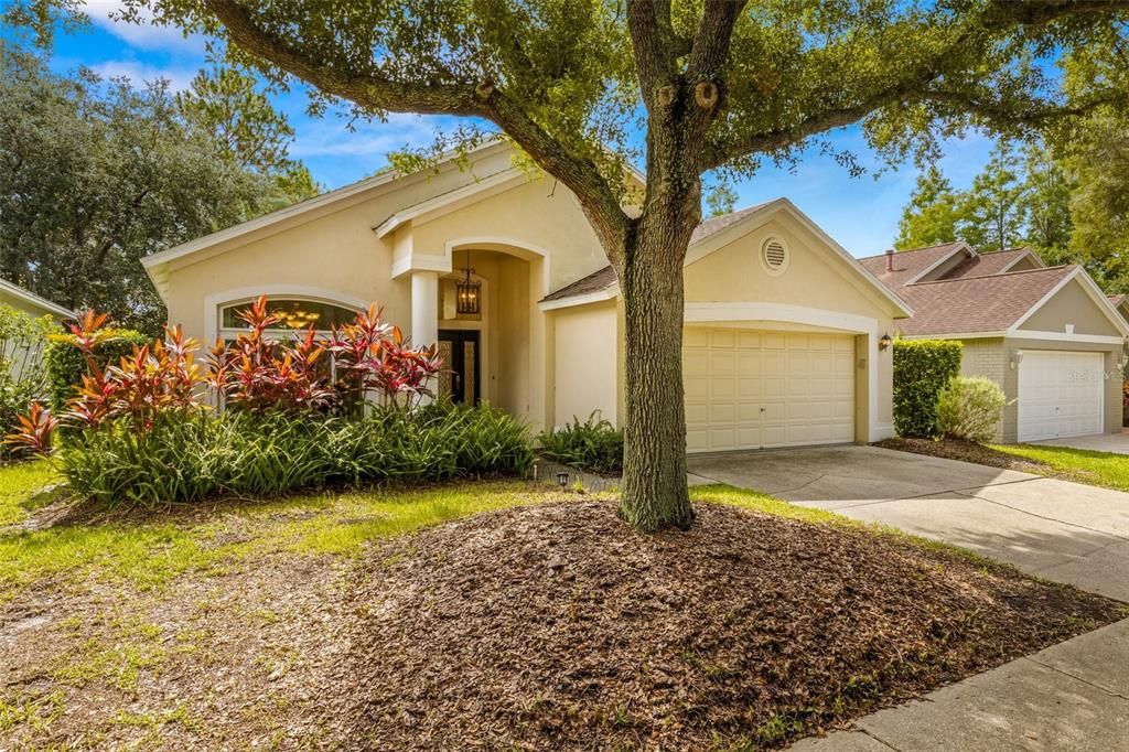 For Sale: $610,000 (4 beds, 2 baths, 1699 Square Feet)