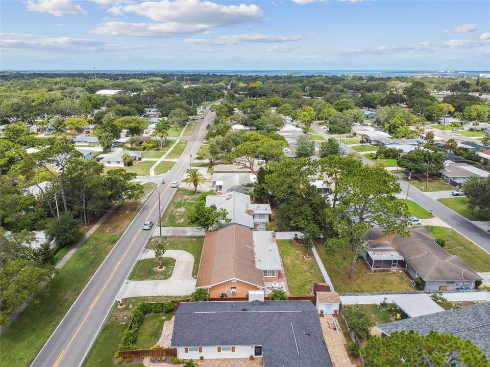 For Sale: $500,000 (4 beds, 3 baths, 1869 Square Feet)