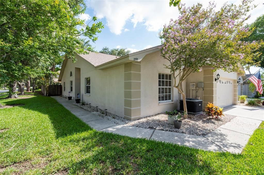 For Sale: $480,000 (3 beds, 2 baths, 1700 Square Feet)