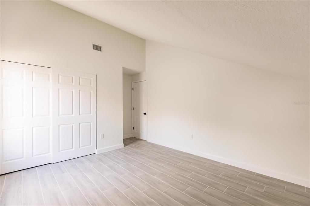 Active With Contract: $395,000 (3 beds, 2 baths, 1344 Square Feet)