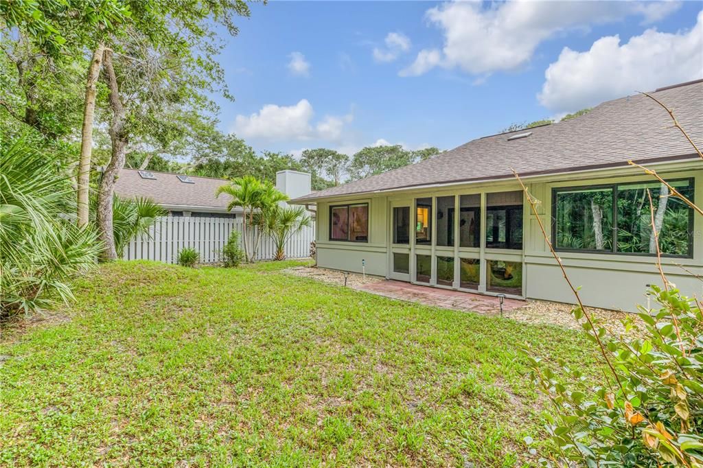 For Sale: $650,000 (3 beds, 2 baths, 1487 Square Feet)