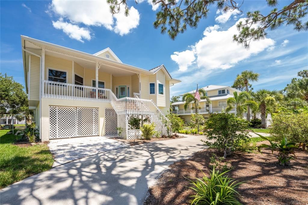 Ample driveway space for all of your guests.