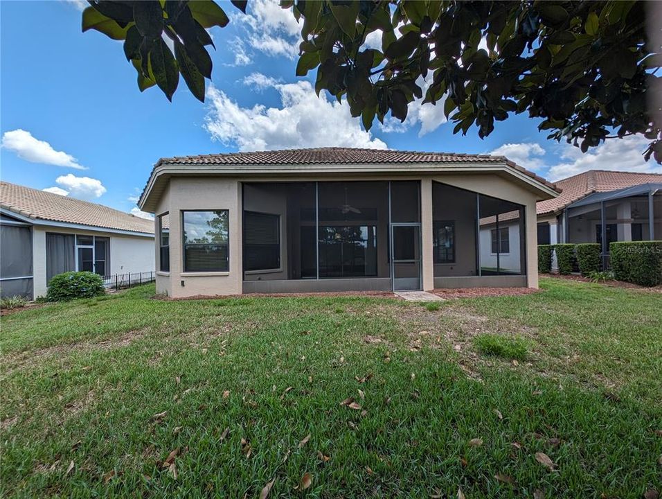 For Sale: $450,000 (3 beds, 2 baths, 2280 Square Feet)