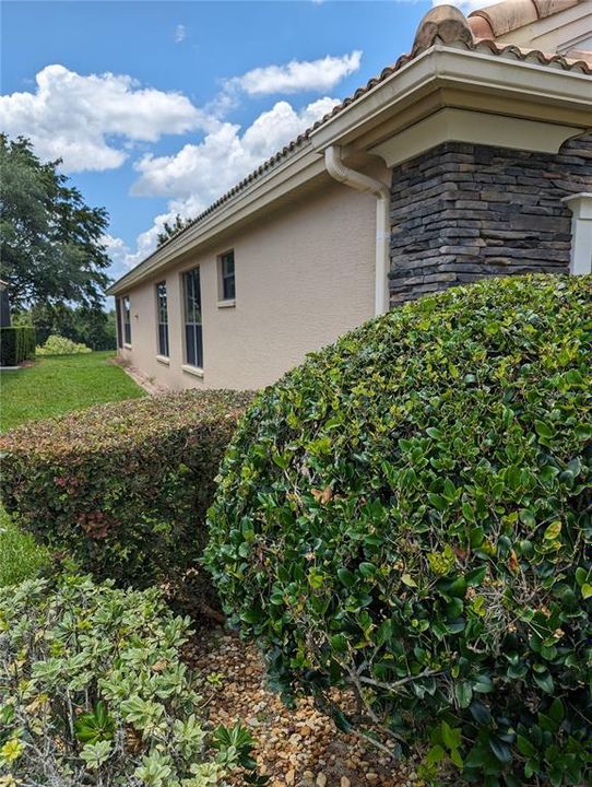 For Sale: $450,000 (3 beds, 2 baths, 2280 Square Feet)