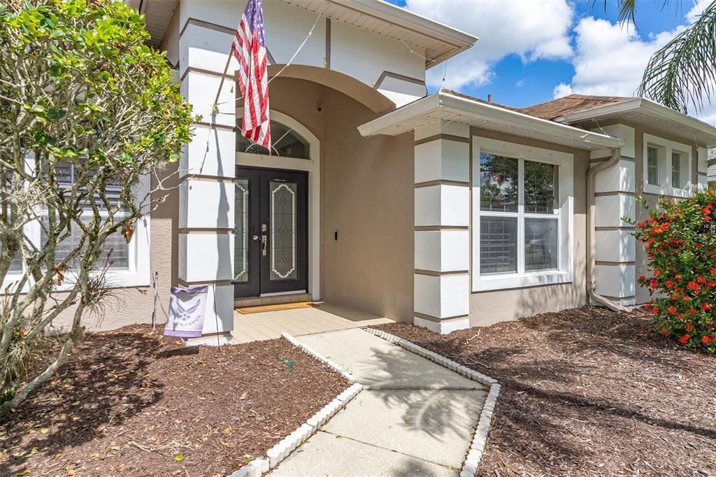 For Sale: $599,900 (4 beds, 2 baths, 2708 Square Feet)