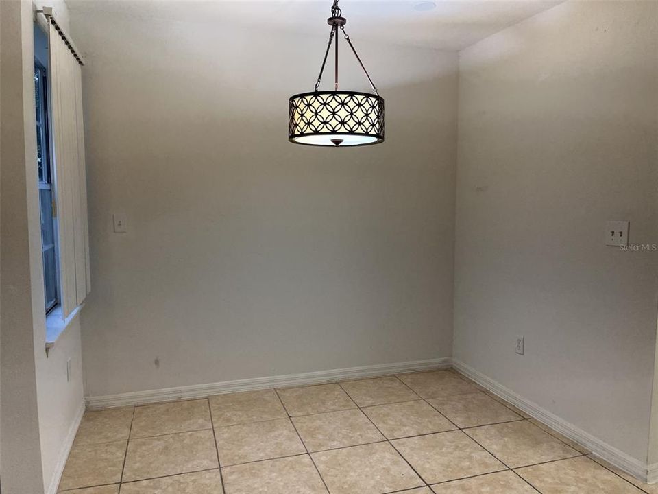 For Sale: $205,000 (2 beds, 2 baths, 1080 Square Feet)