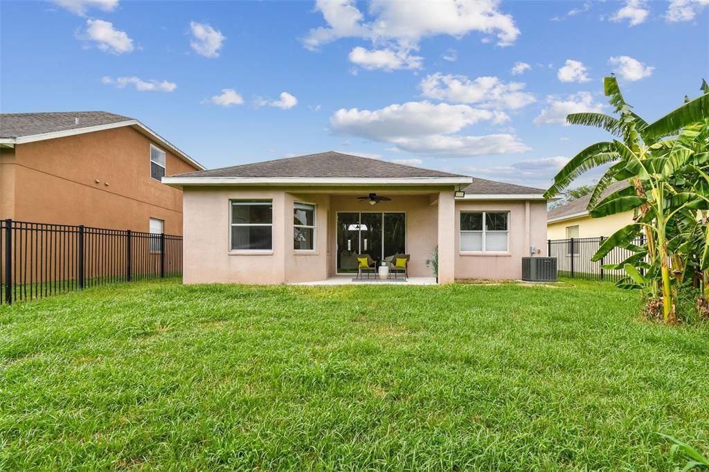 Active With Contract: $440,000 (3 beds, 2 baths, 1993 Square Feet)