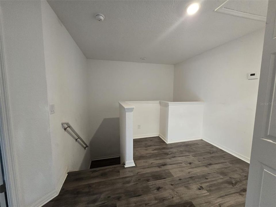 For Rent: $2,500 (4 beds, 2 baths, 1926 Square Feet)