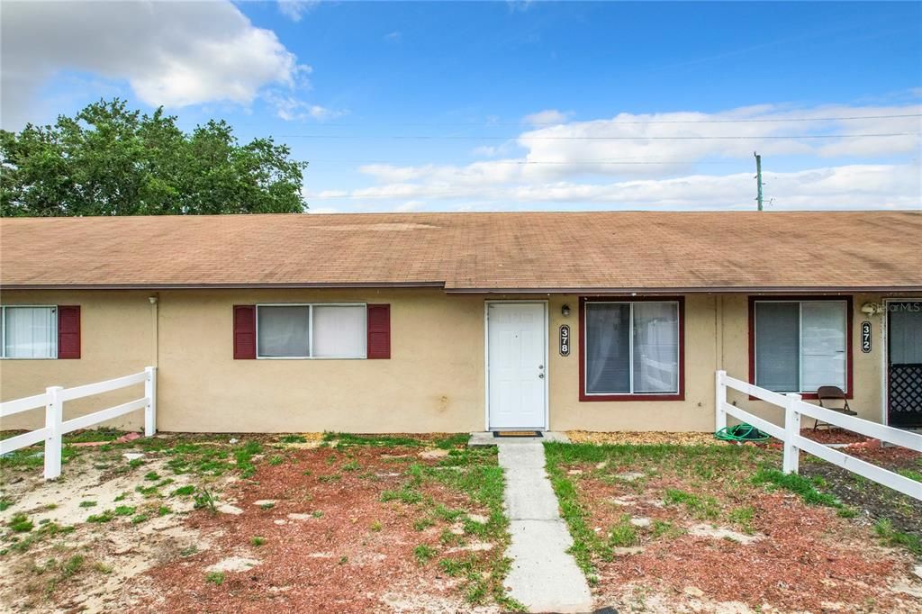 For Sale: $155,000 (3 beds, 2 baths, 1140 Square Feet)