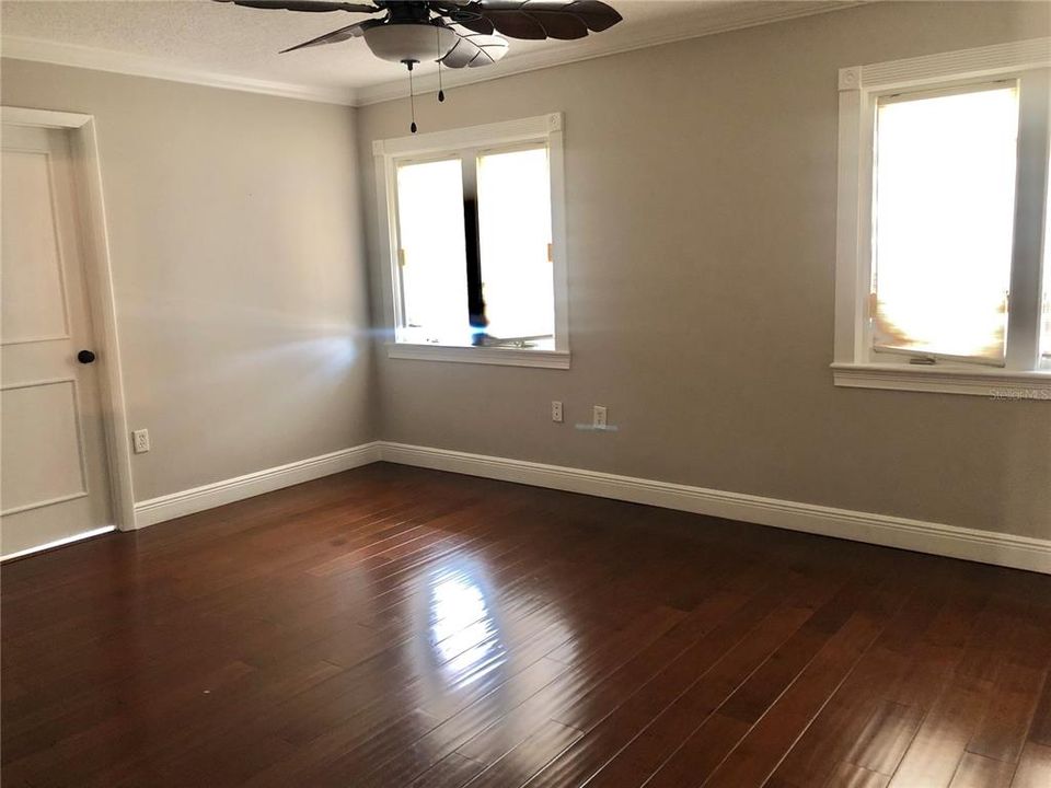 For Rent: $5,300 (4 beds, 2 baths, 2429 Square Feet)