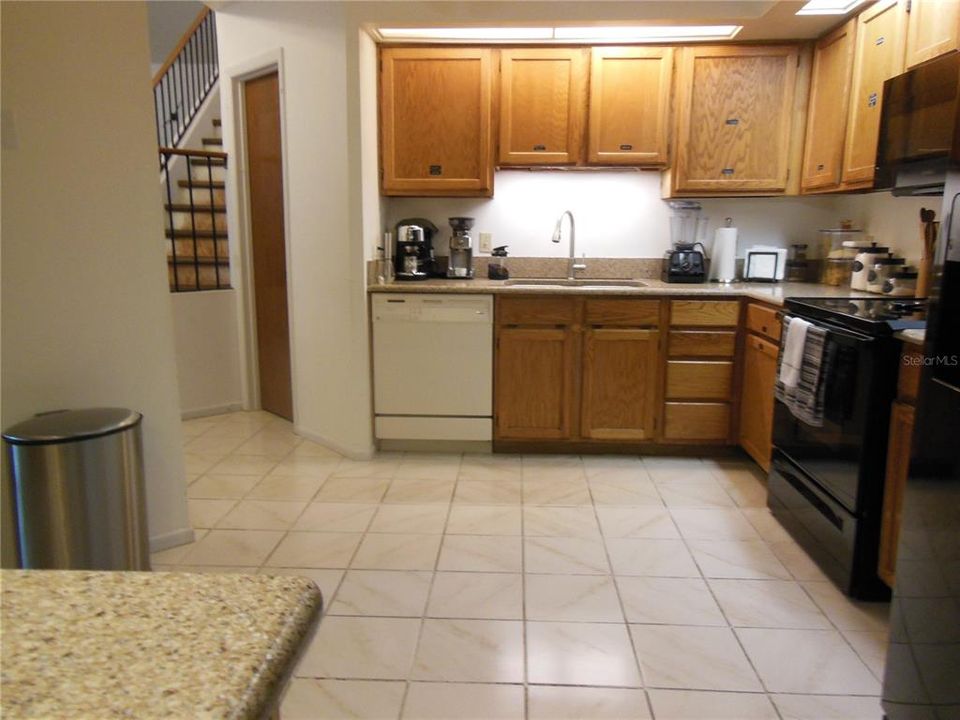 For Sale: $360,000 (3 beds, 2 baths, 1655 Square Feet)