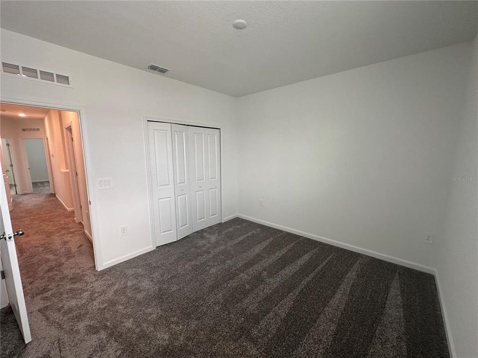 For Rent: $2,800 (4 beds, 3 baths, 1954 Square Feet)