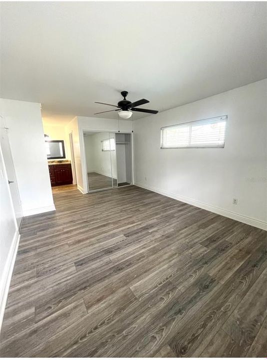 For Rent: $2,800 (4 beds, 2 baths, 1821 Square Feet)