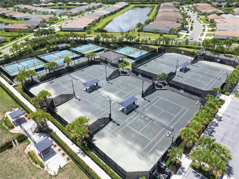 Pickleball and Tennis Courts