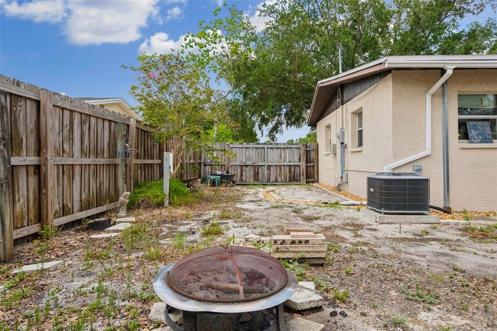 For Sale: $399,000 (3 beds, 2 baths, 1445 Square Feet)