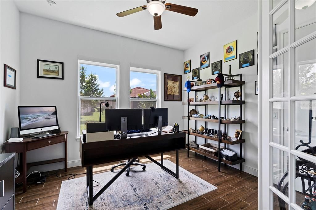 Active With Contract: $825,000 (4 beds, 2 baths, 2577 Square Feet)