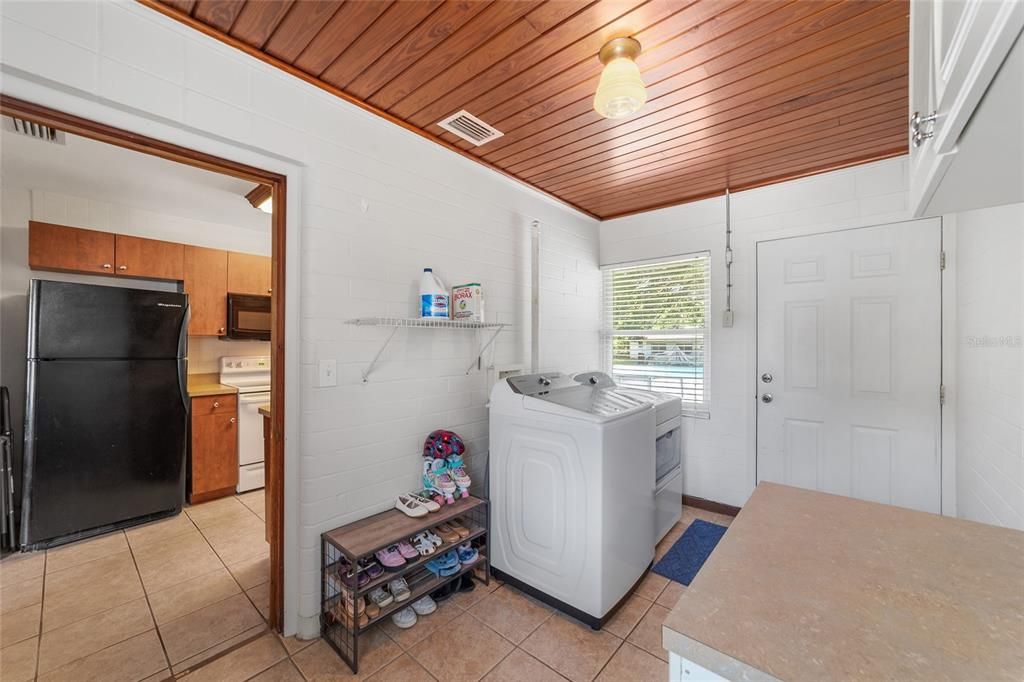 Large Utility Room.