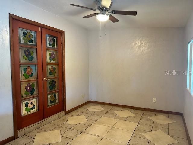 For Rent: $1,995 (3 beds, 2 baths, 1292 Square Feet)