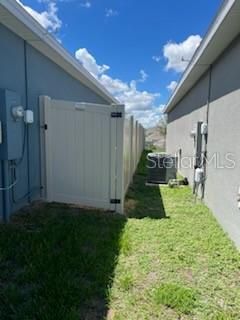 For Sale: $320,000 (3 beds, 2 baths, 1450 Square Feet)