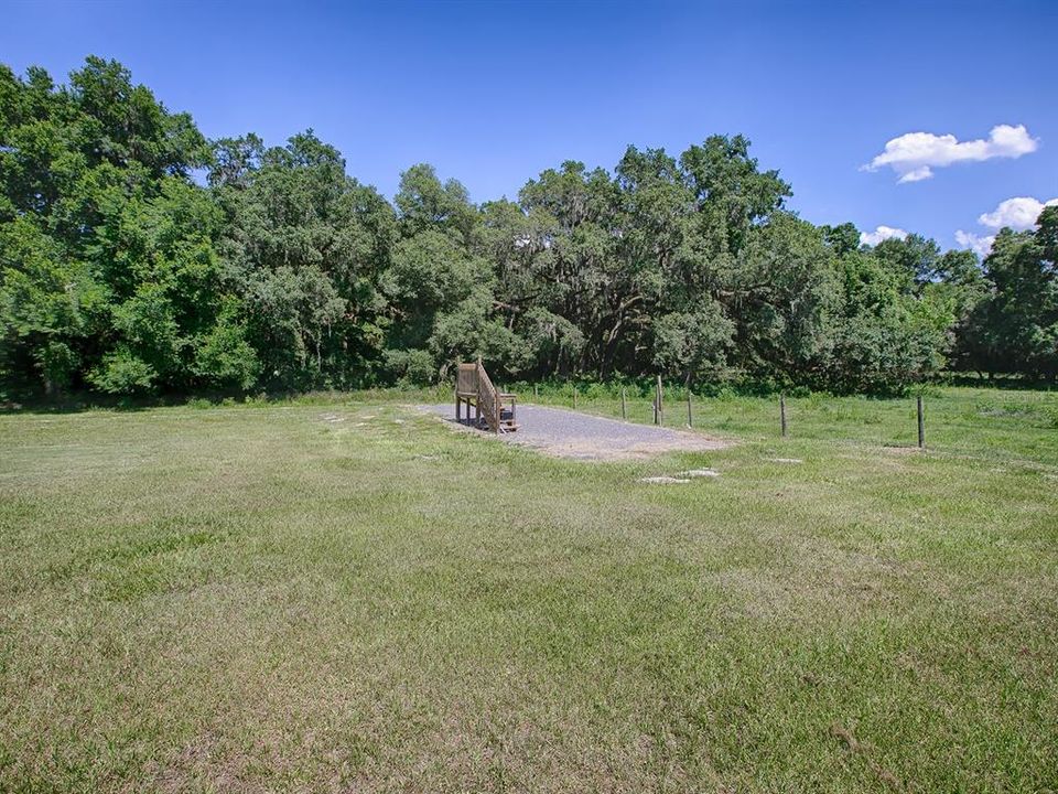 For Sale: $695,000 (3 beds, 2 baths, 2570 Square Feet)