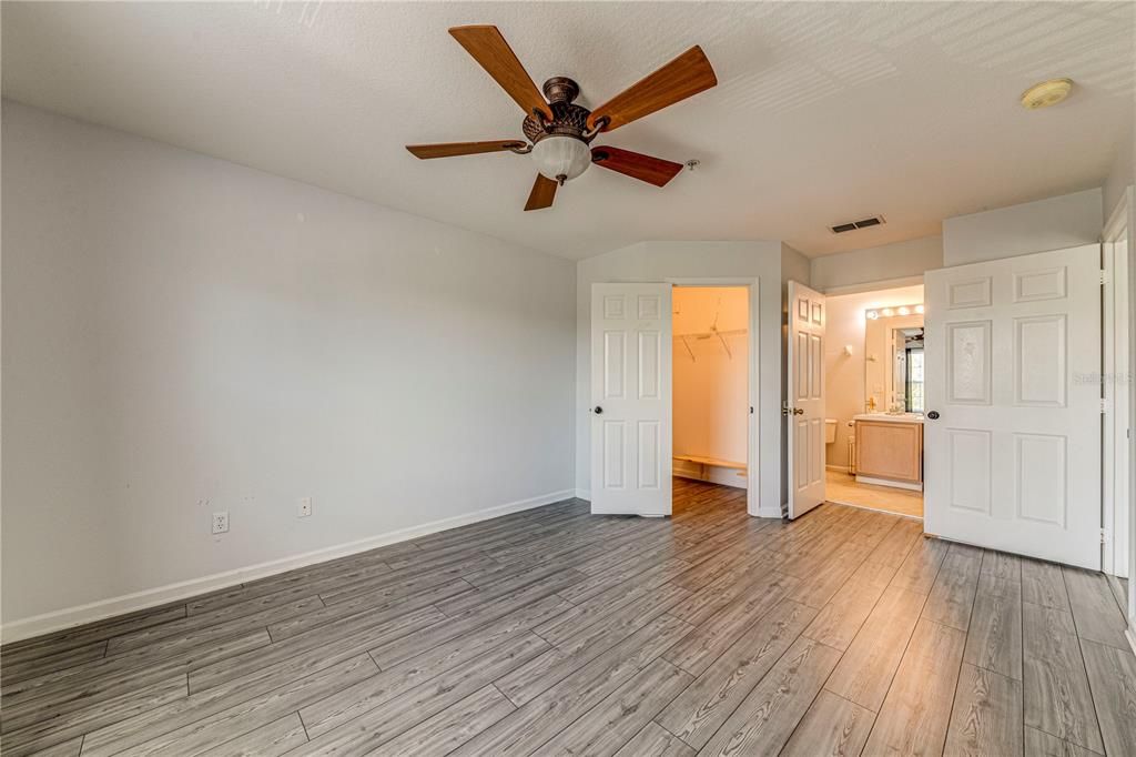 For Rent: $1,850 (2 beds, 2 baths, 1045 Square Feet)