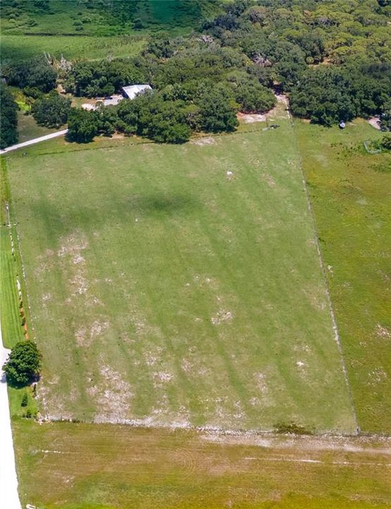 For Sale: $1,000,000 (10.00 acres)