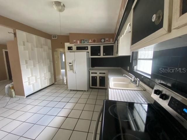 En Venta: $350,000 (3 camas, 2 baños, 1284 Pies cuadrados)