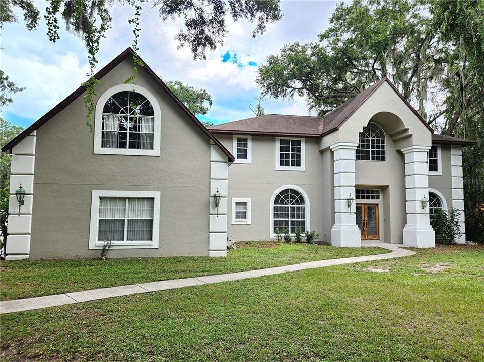 For Sale: $730,000 (4 beds, 2 baths, 3532 Square Feet)