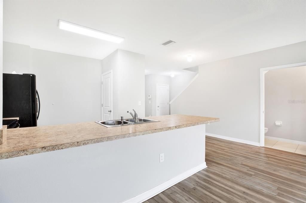 For Sale: $265,000 (3 beds, 2 baths, 1478 Square Feet)