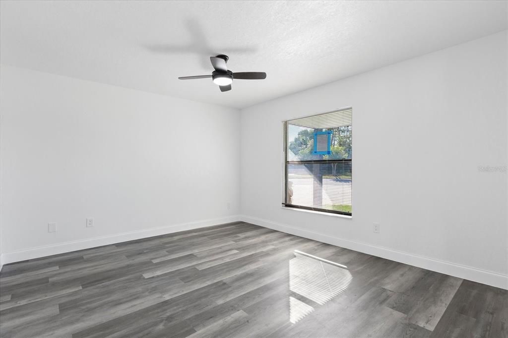 For Sale: $334,900 (3 beds, 2 baths, 1440 Square Feet)