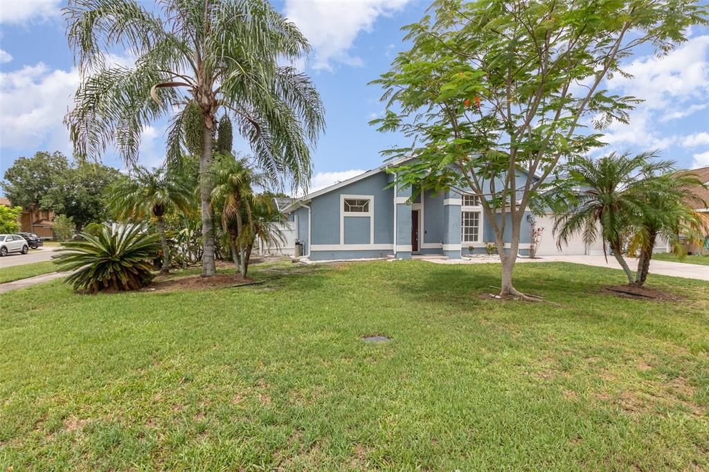 For Sale: $430,000 (4 beds, 3 baths, 1806 Square Feet)