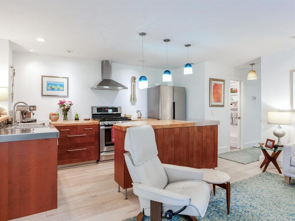 Kitchen - tons of space in the pot drawers and drawers for dishes, shelf space in the island cabinets as well as a separate pantry. No need for upper/wall cabinets.Pot Drawers, Dish Drawers - convenient and easy access.