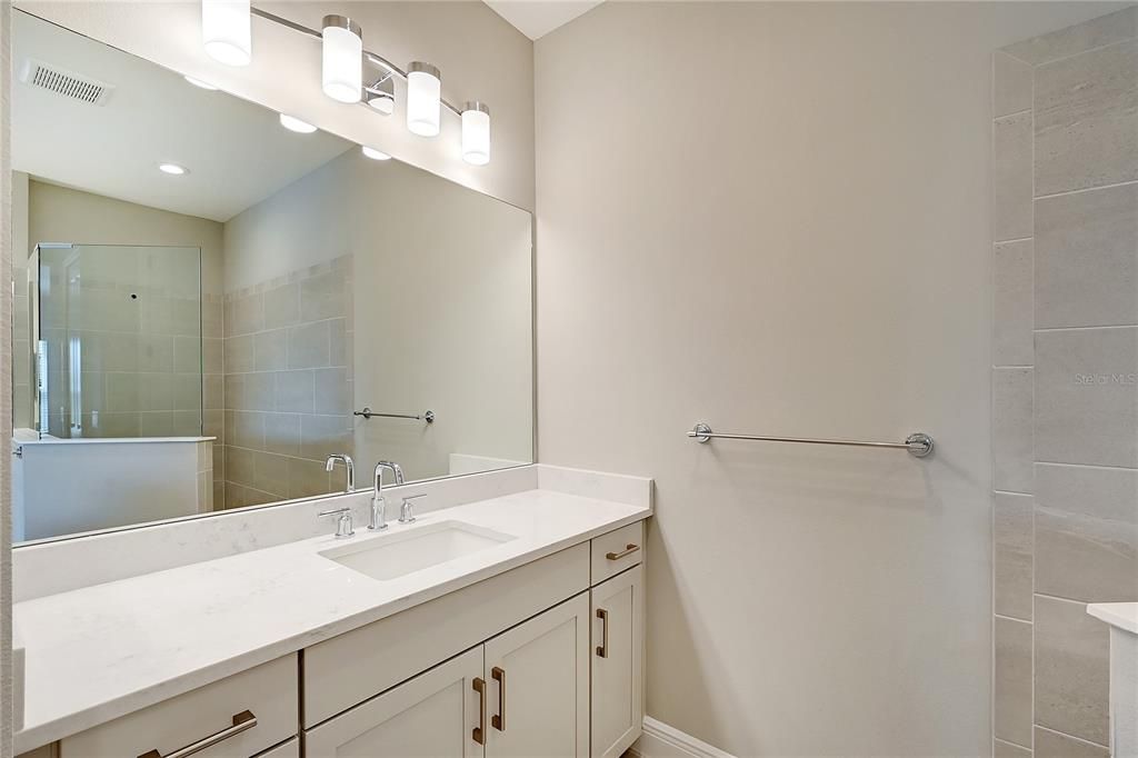 For Sale: $463,990 (2 beds, 2 baths, 1434 Square Feet)