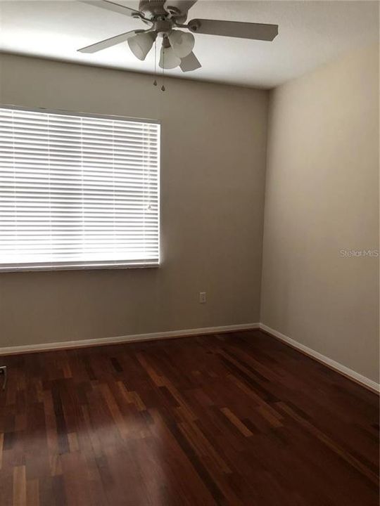 For Rent: $2,000 (3 beds, 3 baths, 1710 Square Feet)