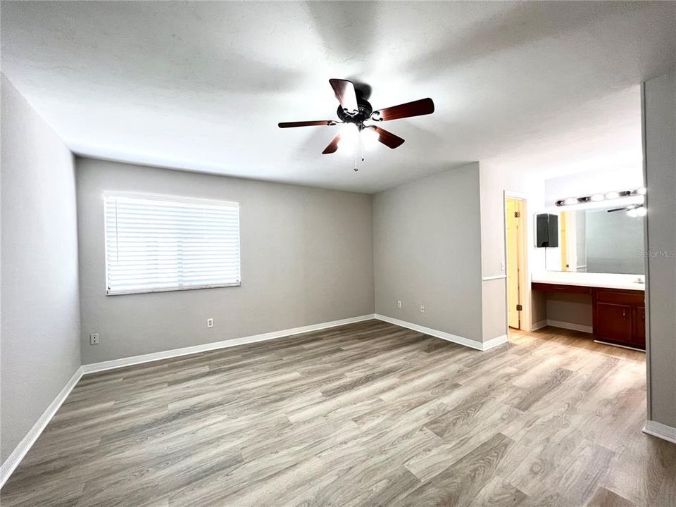 For Rent: $2,100 (2 beds, 2 baths, 1688 Square Feet)