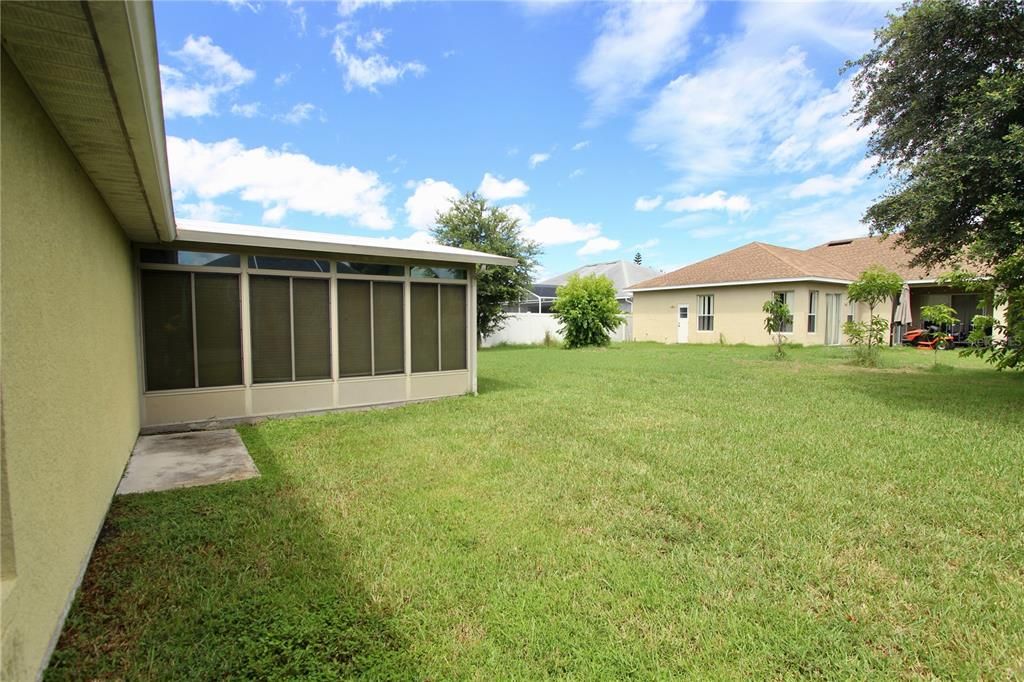 For Sale: $470,000 (3 beds, 2 baths, 2331 Square Feet)