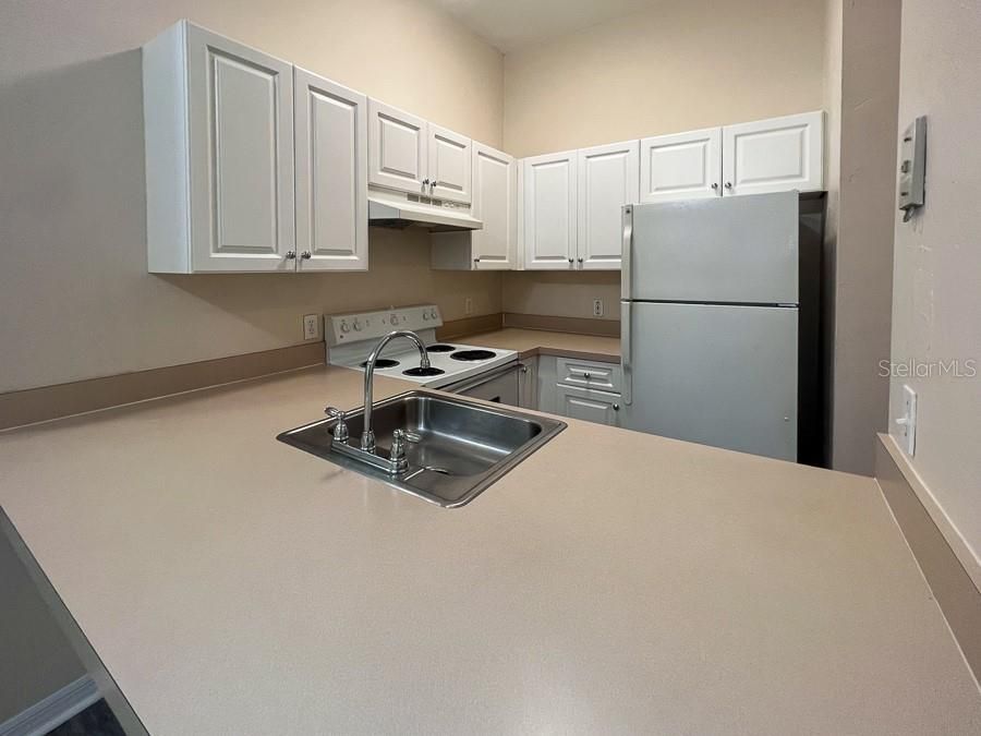 For Rent: $1,095 (2 beds, 2 baths, 664 Square Feet)