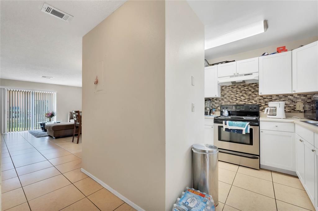 For Rent: $1,600 (2 beds, 2 baths, 1088 Square Feet)