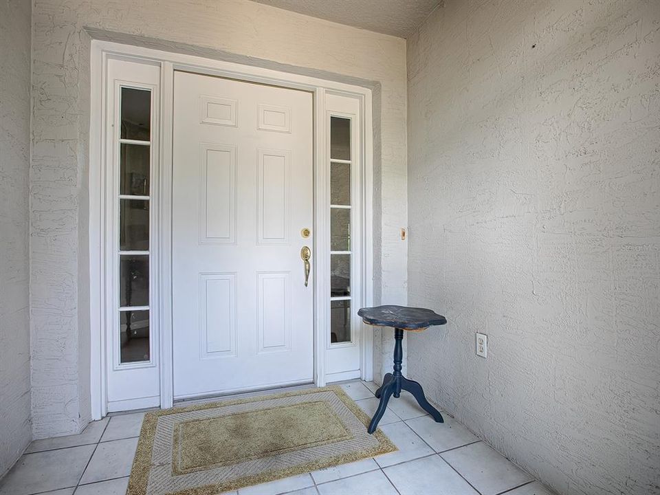 For Sale: $307,900 (2 beds, 2 baths, 1449 Square Feet)