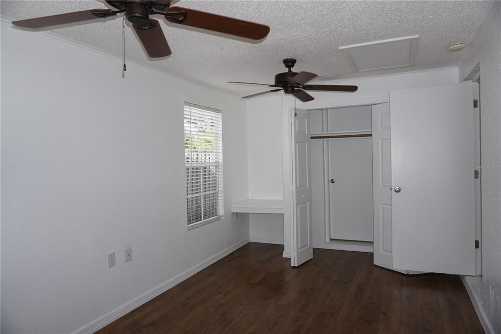 For Sale: $475,000 (4 beds, 2 baths, 1831 Square Feet)