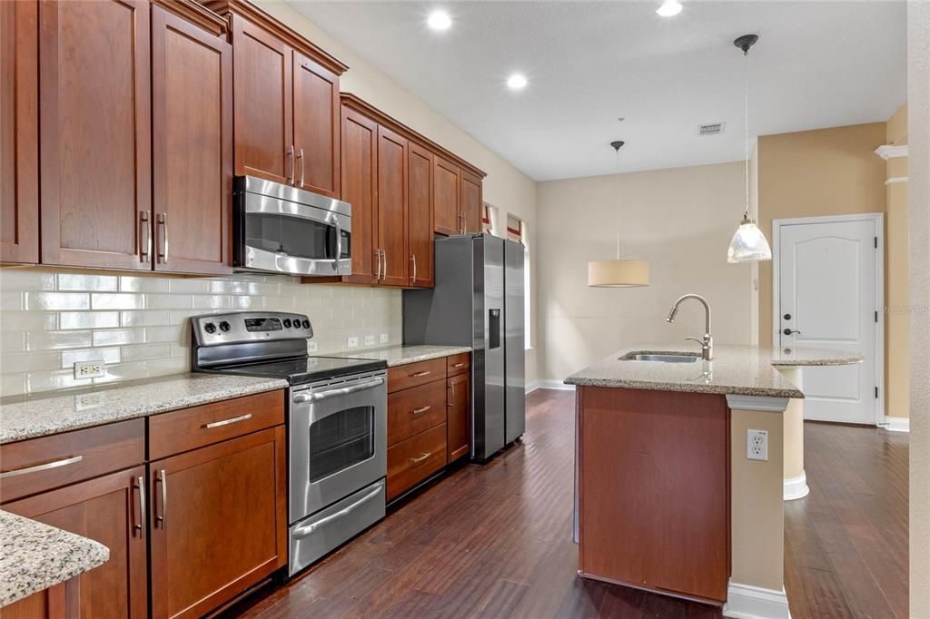 Tall 42' cabinets makes for a lot of storage.