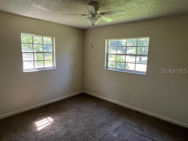 For Rent: $1,700 (3 beds, 2 baths, 1486 Square Feet)