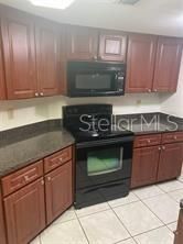 For Rent: $1,750 (2 beds, 2 baths, 912 Square Feet)