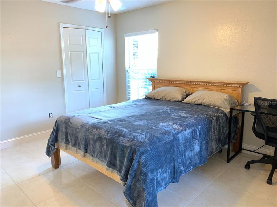 For Sale: $204,500 (2 beds, 2 baths, 874 Square Feet)