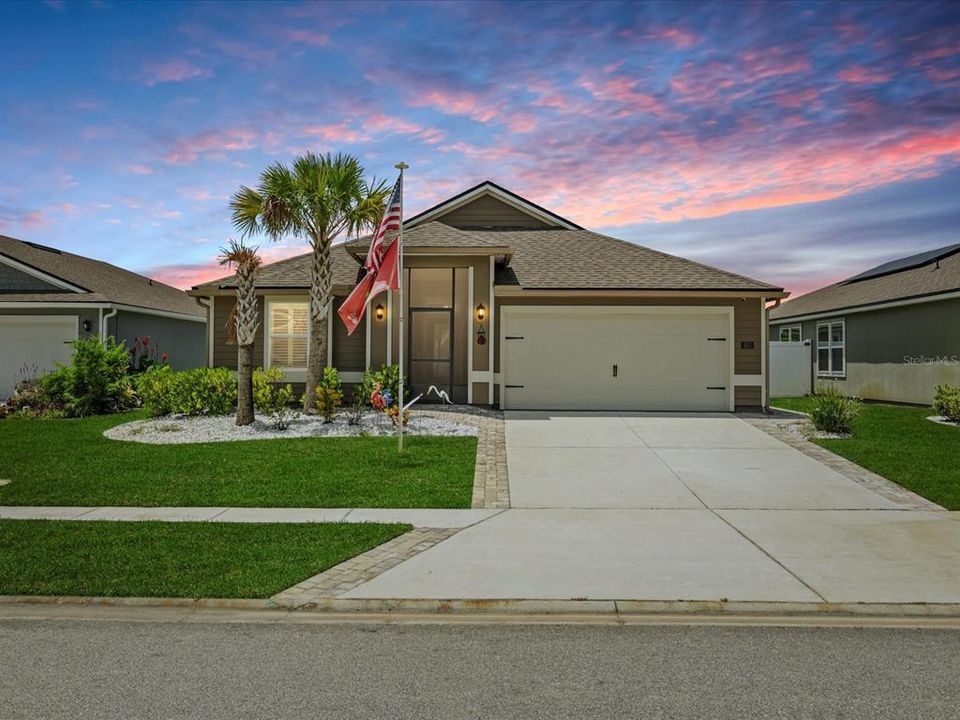 For Sale: $485,000 (3 beds, 2 baths, 1985 Square Feet)