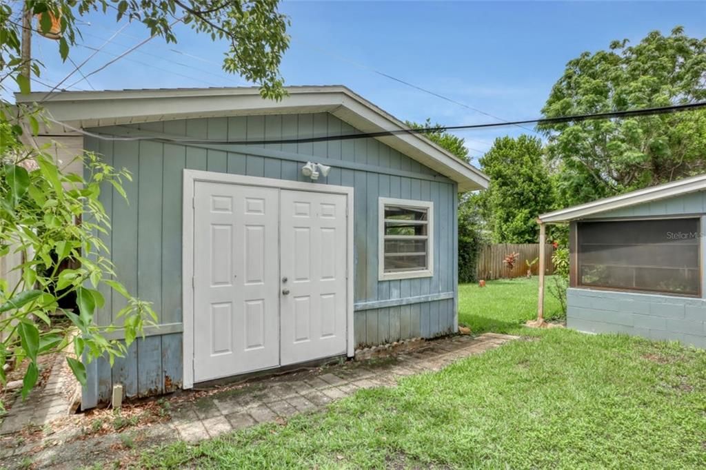 For Sale: $269,900 (3 beds, 2 baths, 1165 Square Feet)