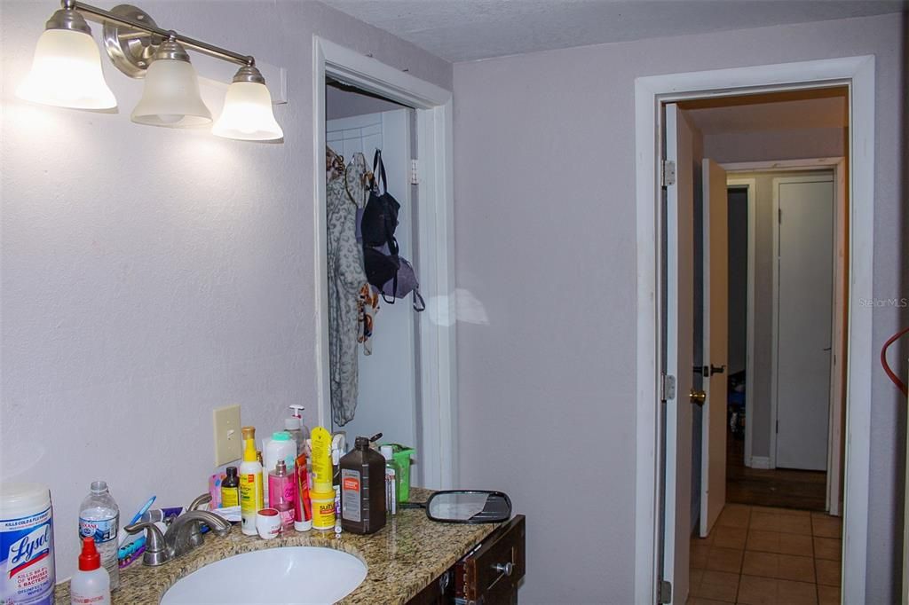 For Sale: $154,500 (2 beds, 2 baths, 1020 Square Feet)
