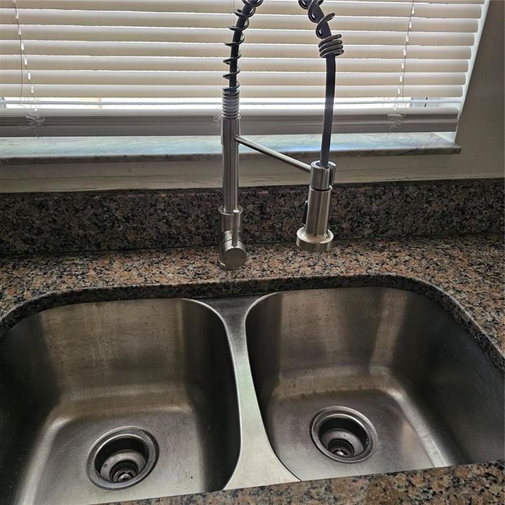 Double Stainless Sink with Professional Faucet