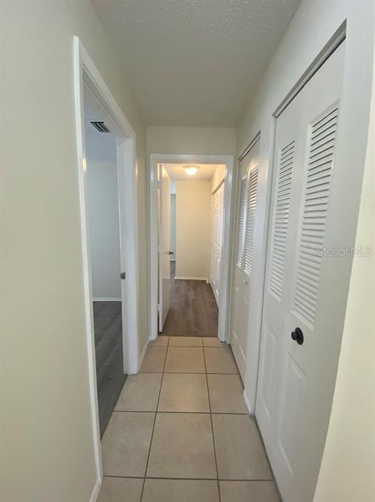 For Rent: $2,000 (3 beds, 2 baths, 1297 Square Feet)