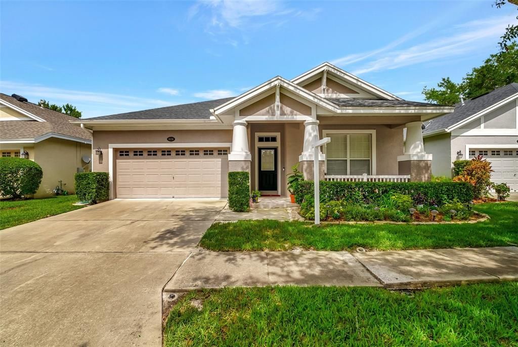 Active With Contract: $545,000 (4 beds, 2 baths, 2367 Square Feet)
